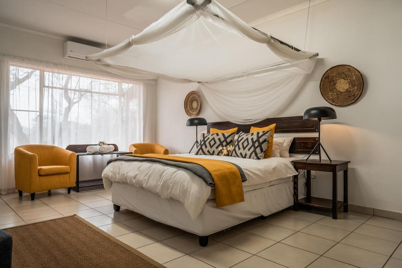 Tshukudu Game Lodge Hoedspruit Exteriör bild