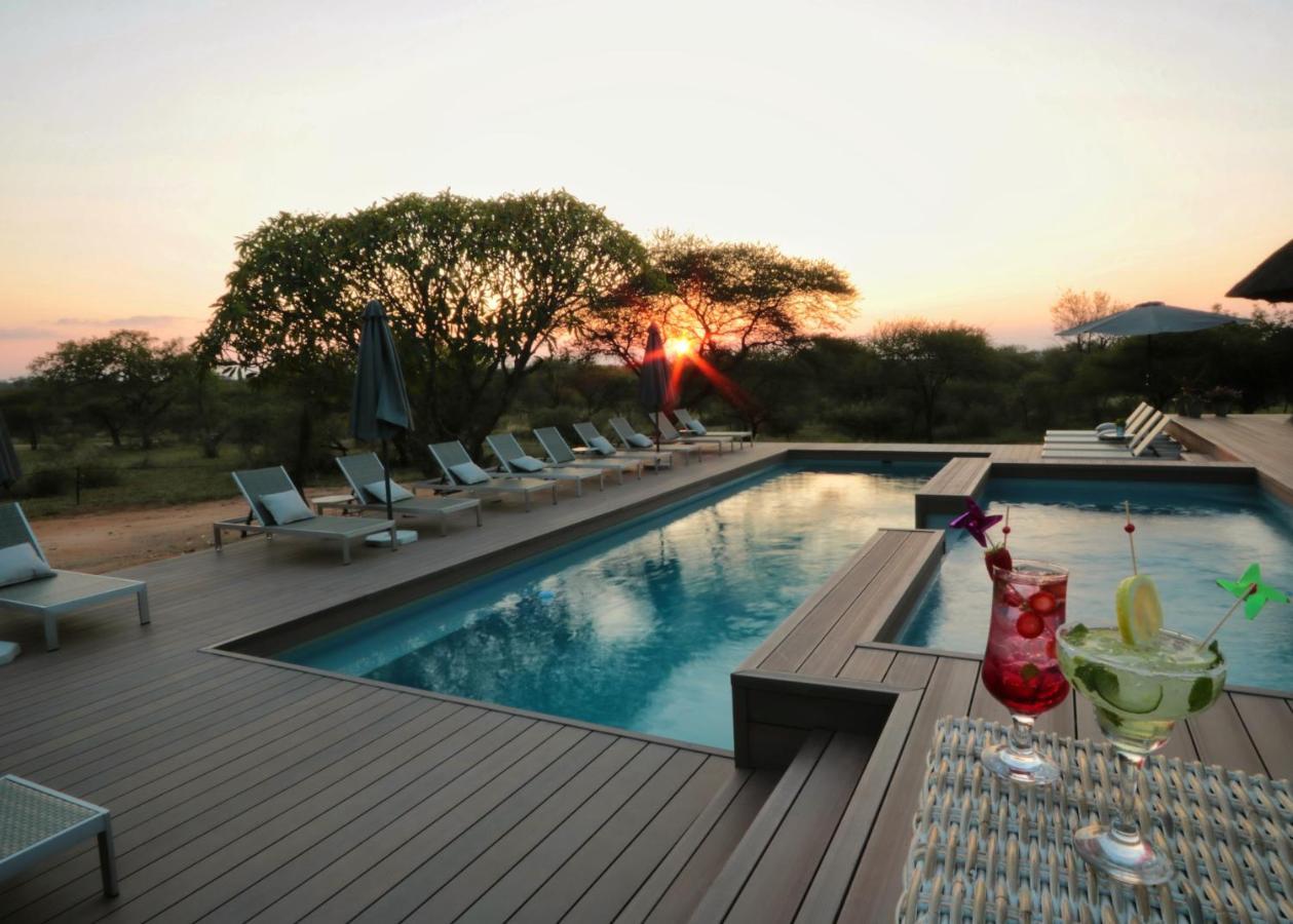 Tshukudu Game Lodge Hoedspruit Exteriör bild