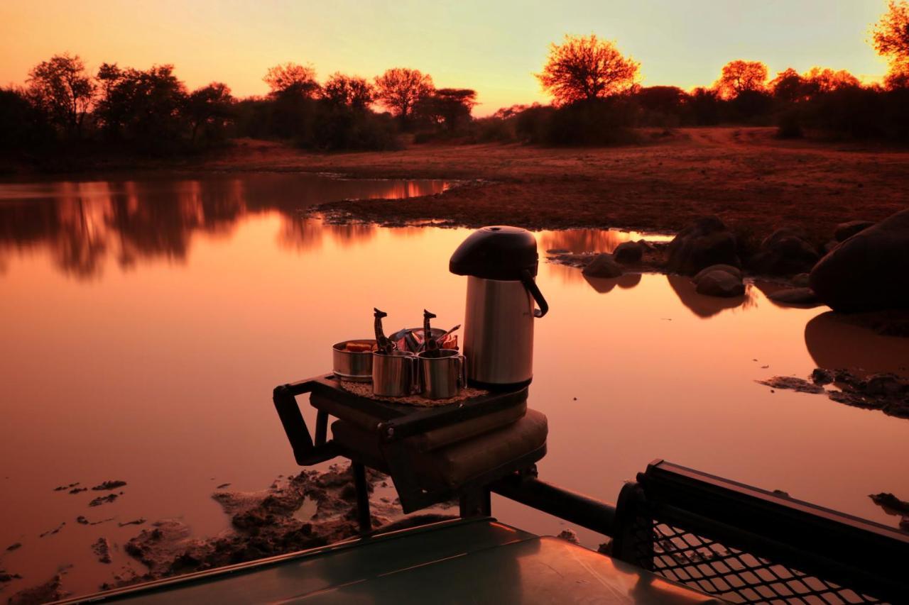 Tshukudu Game Lodge Hoedspruit Exteriör bild