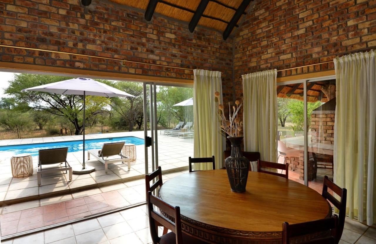 Tshukudu Game Lodge Hoedspruit Exteriör bild