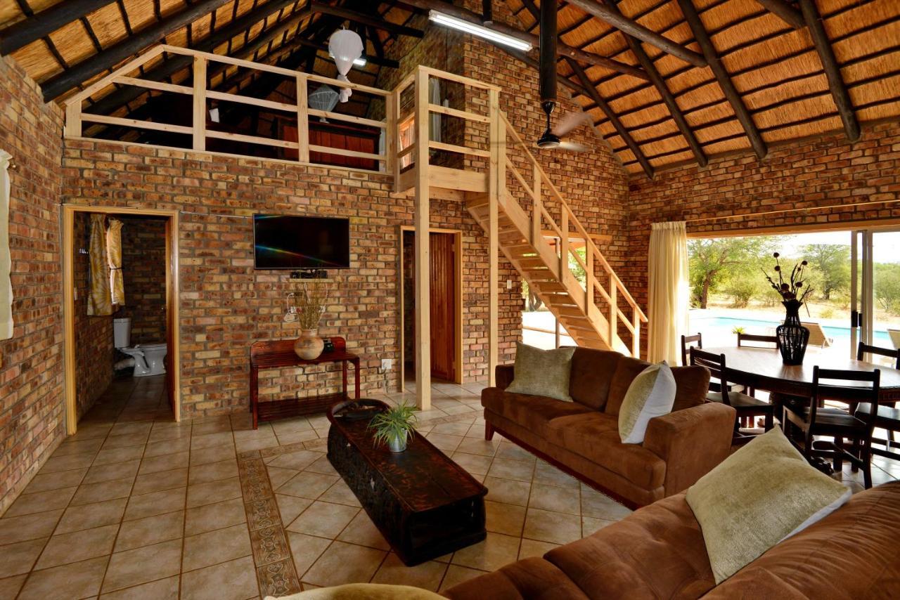 Tshukudu Game Lodge Hoedspruit Exteriör bild